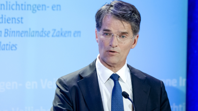 Akerboom, directeur-generaal AIVD: 'Toenemende kwetsbaarheid vereist nauwere samenwerking van inlichtingendiensten'