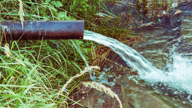 Minstens 1000 lozingsvergunningen op de plank bij waterschappen en omgevingsdienst
