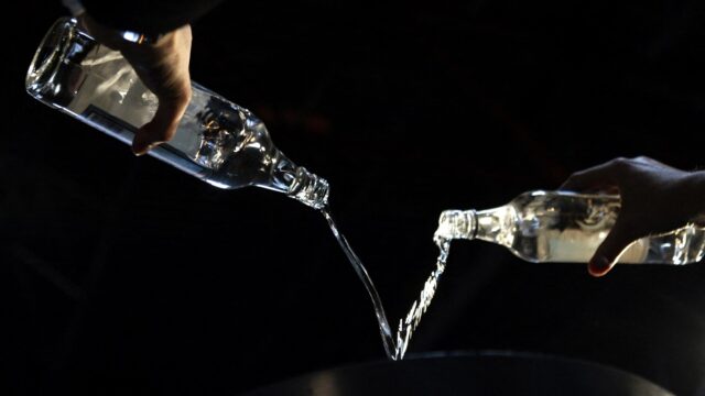 Controverse om 'alcoholverbod' in Istanbul