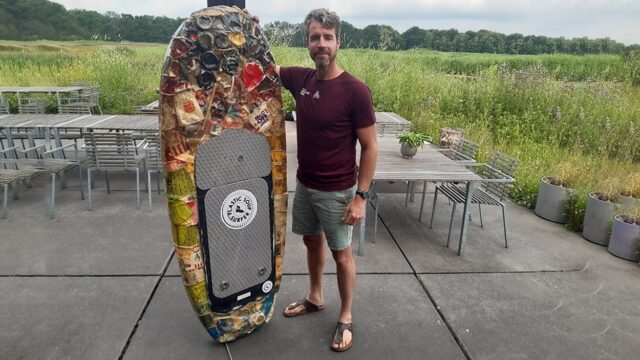 Plastic Soup Surfer: veel Brits afval spoelt aan in Noorwegen