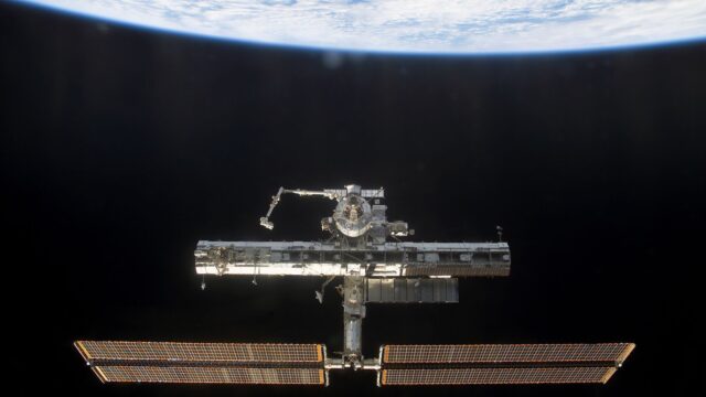 Ruimtecriminoloog: we moeten nu nadenken over conflicten en criminaliteit in de ruimte