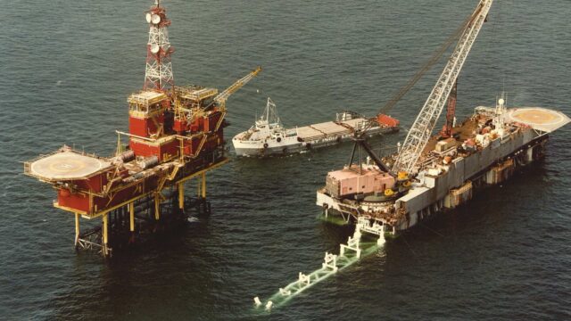 Nog geen streep door gaswinning Waddengebied: zit de minister in een spagaat?