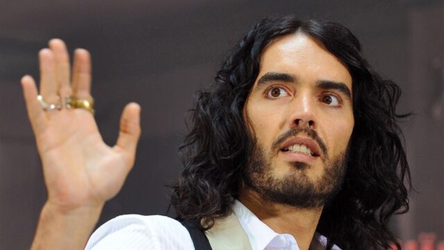 Podcast De Dag: de grenzen van 'seksverslaafde' Russell Brand