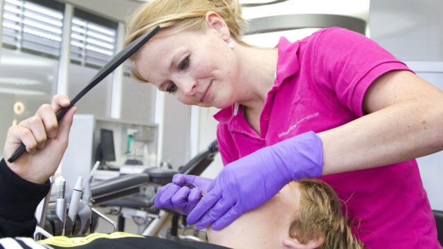 Tandarts terug in basispakket? '90% van de mensen heeft extra zorg niet nodig'