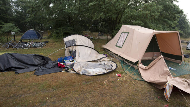 Vakantie in het water gevallen door noodweer: 'De hele camping was verwoest'