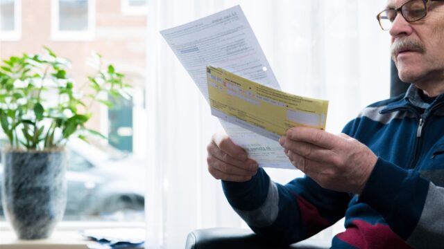 2,5 miljoen Nederlanders zijn laaggeletterd: 'Je komt niet mee in de samenleving'