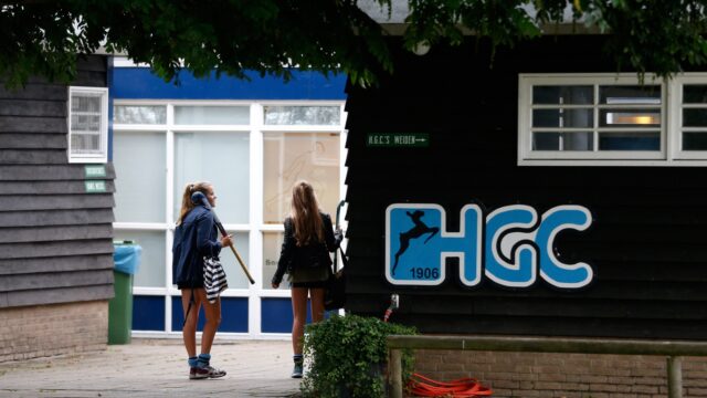 Moeder slachtoffer Wassenaarse hockeygluurder: 'Je voelt je achteraf zo dom'