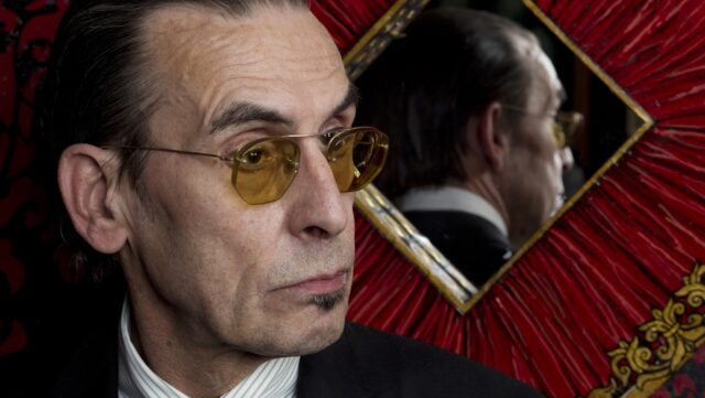 Ari Deelder richtte een Wunderkammer in met werk van haar vader Jules