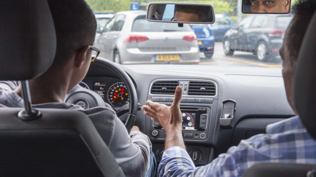Stand.nl: 'Het is goed dat de keuring voor oudere automobilisten strenger wordt'