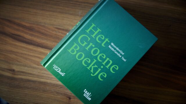 Gebruiken we te veel Engelse leenwoorden?