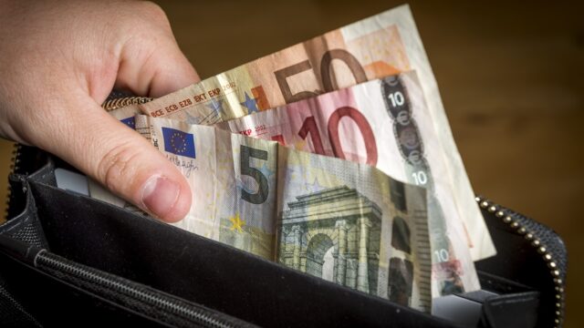 Fraude in de zorg: 'Miljarden euro's vallen in de verkeerde handen'