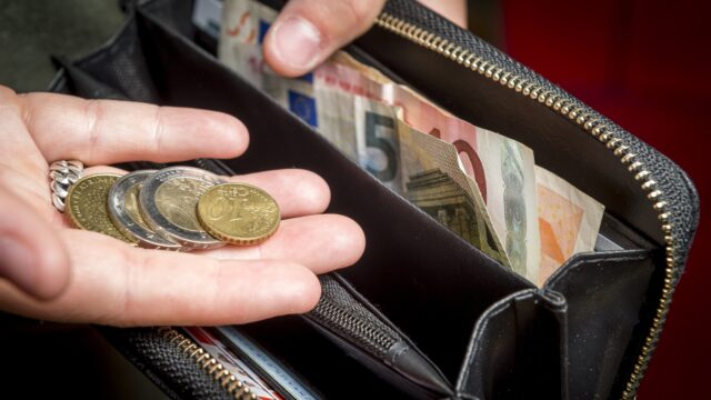 Bijna de helft van de Nederlanders is financieel kwetsbaar