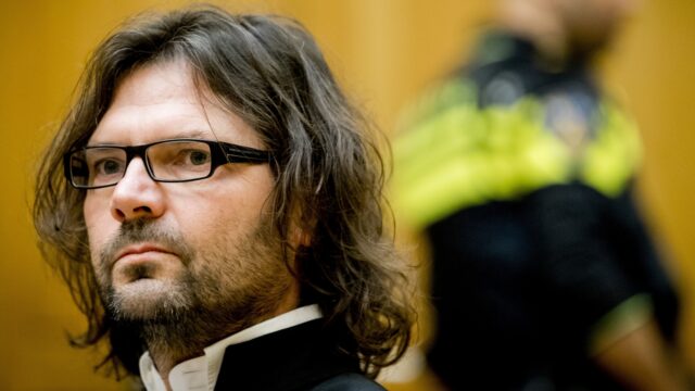 Advocaat Job Knoester: 'Terecht dat wachtende TBS’ers geld krijgen, mag zelfs méér zijn'