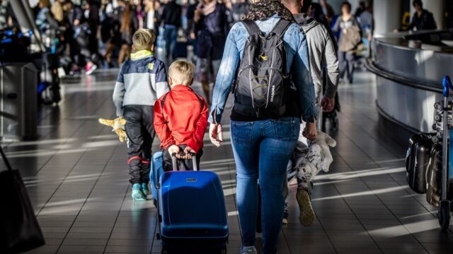 Stand.nl: 'Massatoerisme moet een halt worden toegeroepen'