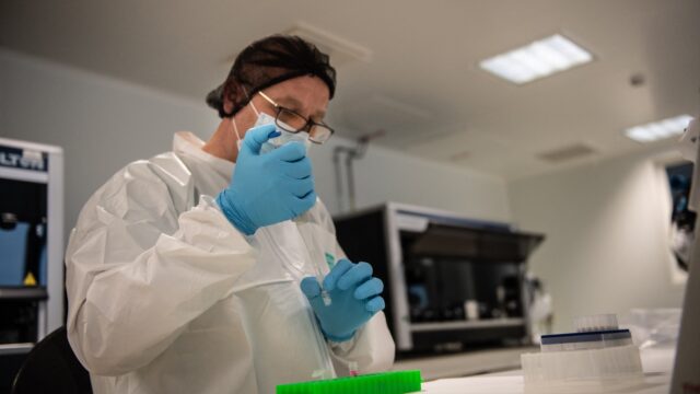 Je DNA laten testen op ziektes of aandoeningen: hoe betrouwbaar is dat?