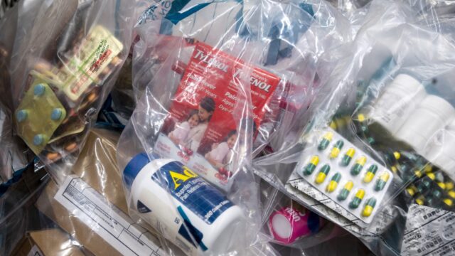Minder drugskoeriers op Schiphol