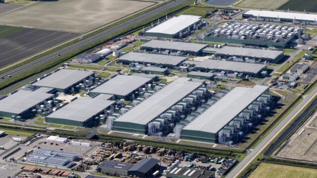 Honderden sites van overheden leunen op Amerikaanse clouddiensten