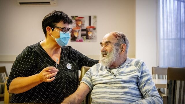 Stand.nl: 'We moeten alert blijven op corona'