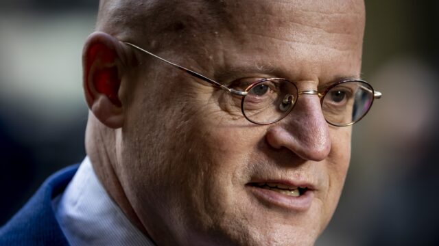 Oud-minister Grapperhaus: kan me voorstellen dat CDA uit kabinet stapt