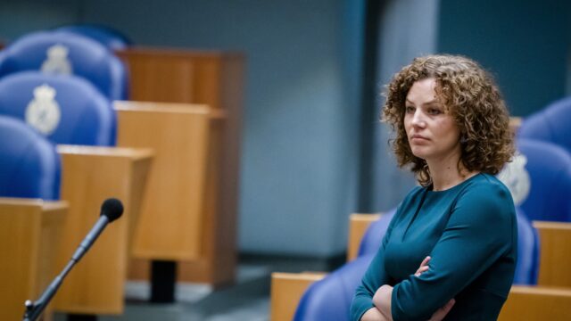 PvdD-Kamerlid Christine Teunissen: 'Dit kabinet is op de fossiele weg'