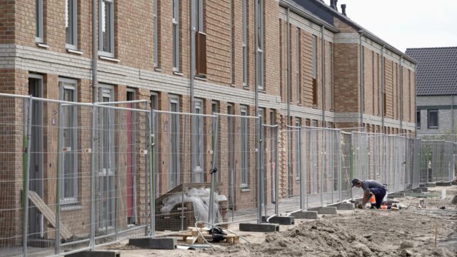 Ruim 200 gemeenten krijgen grote financiële tekorten