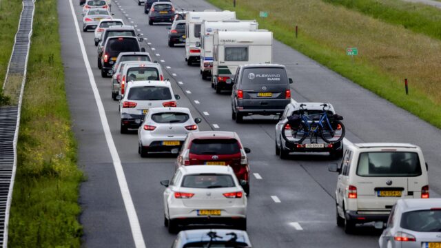 Veel verkeershinder: waarom zijn alle wegwerkzaamheden tegelijk gepland?