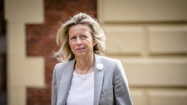 Ollongren over bevrijdingsfestivals in financiële nood: 'Koste wat kost doorgaan'