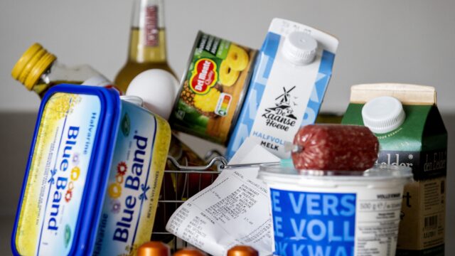 Waarom de koelkast op 4 graden moet en meer tips voor voedselveiligheid
