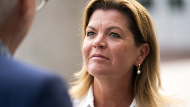 Van der Wal over drie miljard voor stikstof: 'We moeten het dossier in beweging houden'