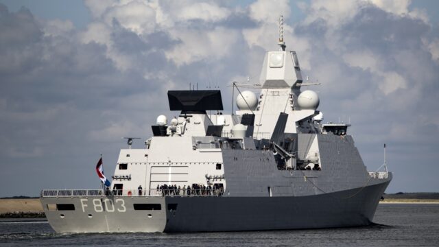 Oud Israël-ambassadeur Veldkamp: 'Onderzoek of Nederland marineschip naar Gaza kan sturen'