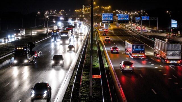 Verkeersboetes vanaf januari wéér hoger: 'Zou inkomensafhankelijk moeten zijn'