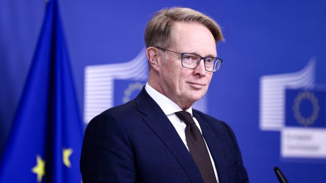 Frontex-directeur Leijtens maant Brussel tot actie: 'Terugkeerregelingen in orde maken'