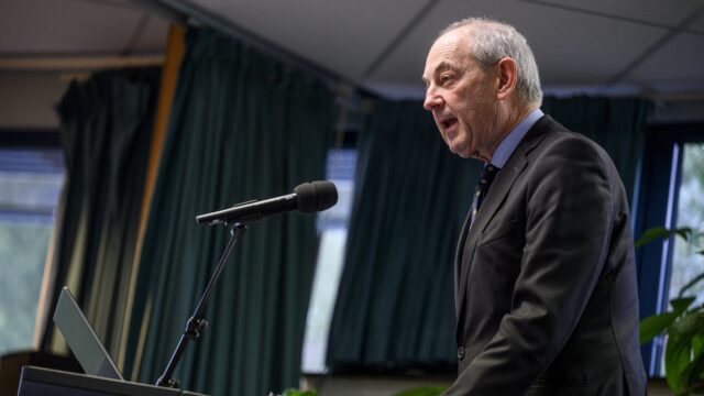 Job Cohen geeft lidmaatschap GL-PvdA niet op: 'We moeten aan elkaar wennen'