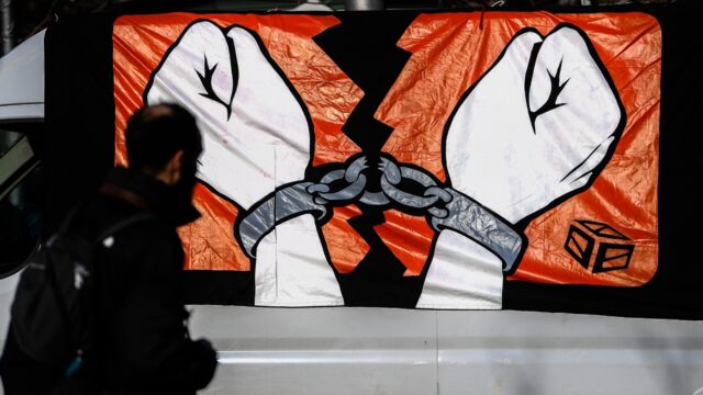 Hoe dring je door tot autonomen met overheidswantrouwen? 'Wie er te diep in zit, wijst alle hulp af'