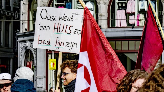 Thuiswonende jongvolwassenen hebben woonschaamte: 'Voldoen niet aan sociale norm'