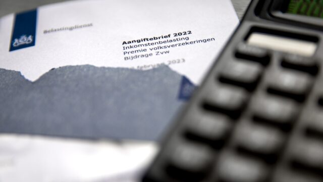 Bewindvoerders nu zelf financieel in het nauw, advies om moeilijke zaken te laten liggen