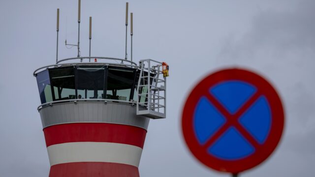 Provincie Flevoland eist opening Lelystad Airport: 'Pak na vijftien jaar nou eens door!'