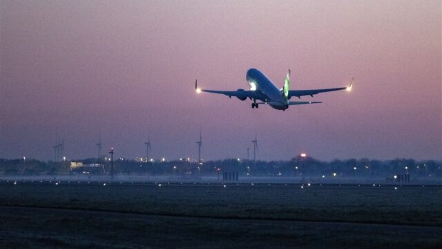 Stand.nl: 'De nachtelijke geluidsoverlast door Schiphol is mishandeling'