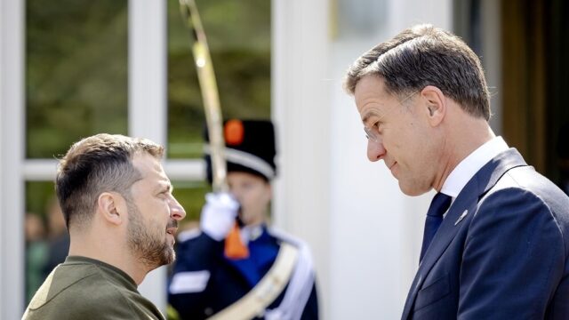 Wat weet je van het bezoek van Zelensky, een nazi-schat en stakingen? Speel de Nationale Nieuwsquiz