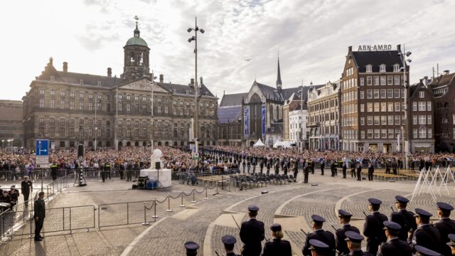 Nationale Dodenherdenking 2023: hoe werkt het oorlogsverleden door in families?