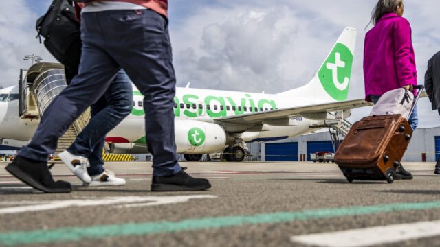 Transavia-topman: 'Komende weken besluit over betalen handbagage'