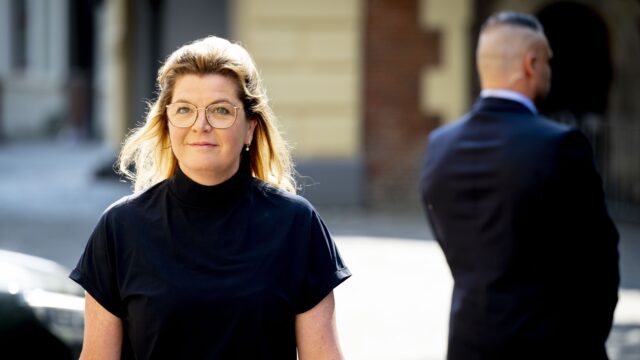 Stikstofminister Van der Wal tevreden: 30.000 boeren gebruikten rekentool uitkoopregeling