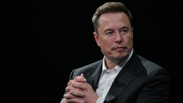 Elon Musk zette Starlink-satellieten uit tijdens Krim-aanval