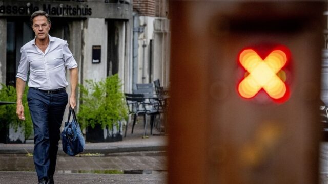 'Crisis maken van asielzoekers heel kinderachtig, kabinet moet zich schamen'