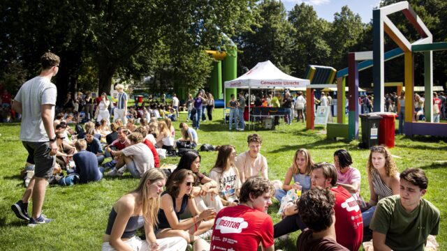 Maar liefst 30 punten moeten studententijd veiliger maken: '1 op de 10 studentes is verkracht'