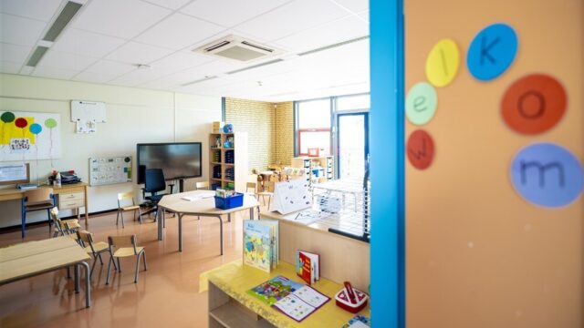 Stand.nl: 'Het is onbestaanbaar dat zoveel schoolgebouwen er slecht aan toe zijn'