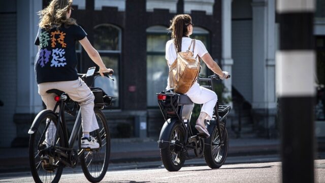 Stand.nl: 'Er moeten veel strengere regels komen voor alle soorten e-bikes'