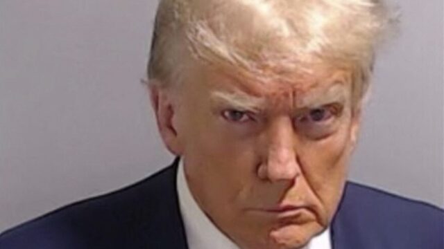 Donald Trump na arrestatie in Georgia op borgtocht vrij