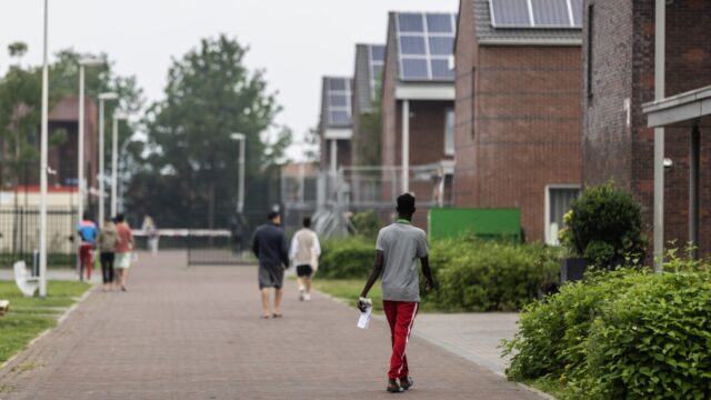 VVD-burgemeester: 'Goede opvang is in het belang van het kind en de maatschappij'