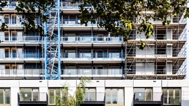Economisch Instituut voor de Bouw: 'Plannen rechtse partijen beter in strijd tegen woningnood'